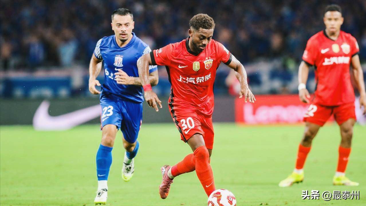 国王杯赛前再迎强敌，英格兰国家队造点机会，主帅态度——压力陡增，轮换策略被讨论的简单介绍