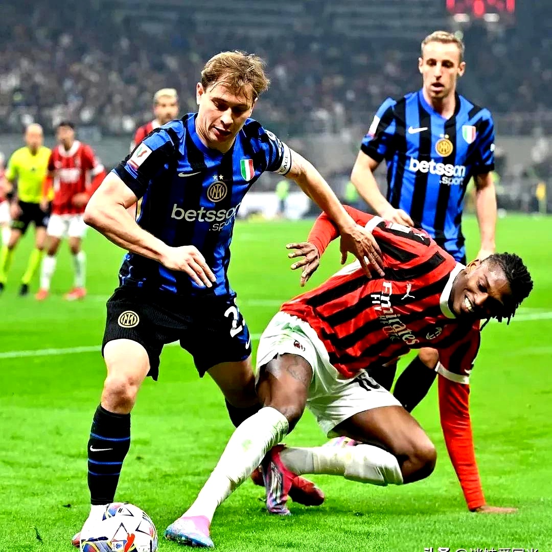 AC米兰迎法甲关键赛,赛后状态回暖,话题不断,控场能力成焦点 AC米兰迎法甲关键赛,赛后状态回暖,话题不断,控场能力成焦点