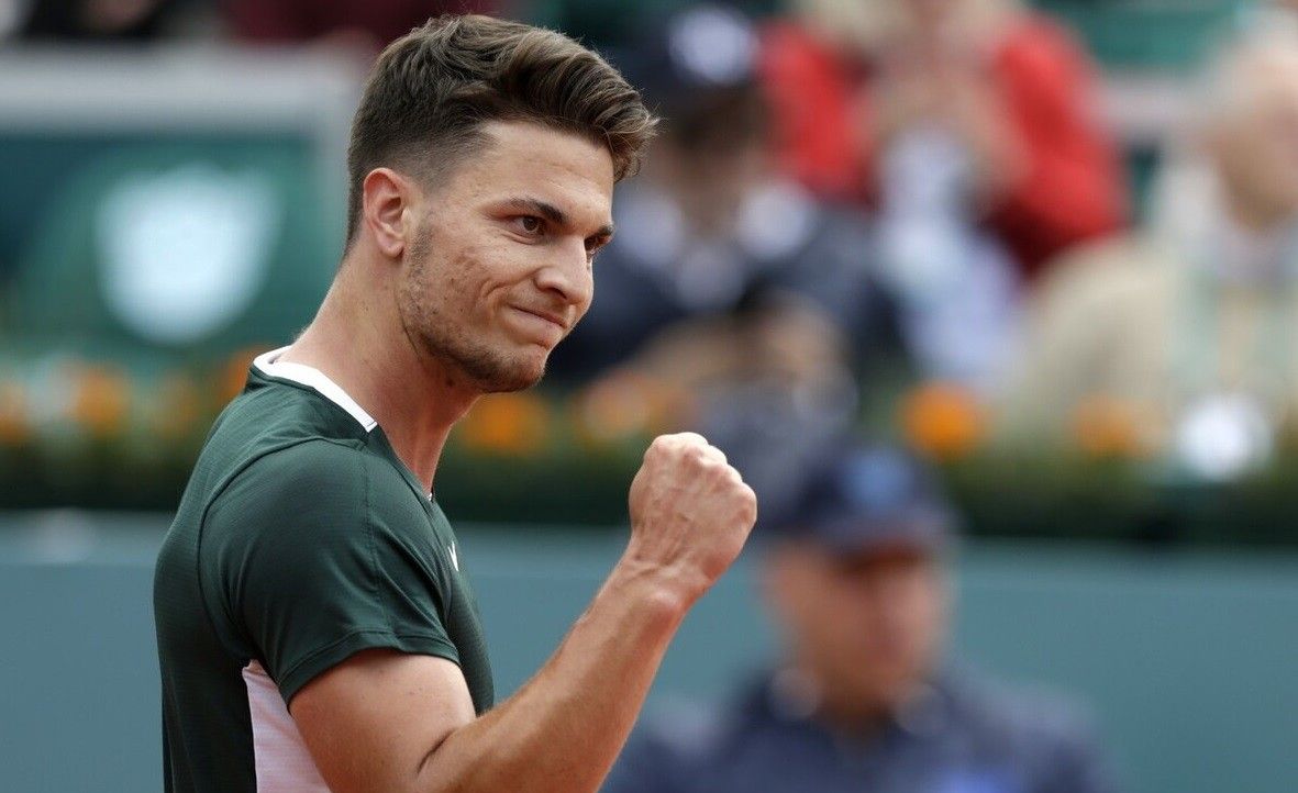 贝博体育-窗口期体能课后，纽约尼克斯状态回暖备战世俱杯，更衣室稳定，医务组通报恢复的简单介绍