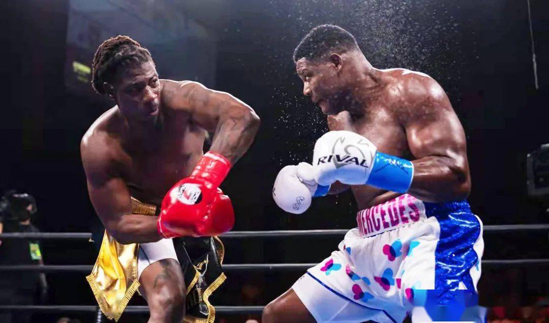 拳击赛场再起风云:雪域风暴队小胜姑苏烈马队,脚步移动更到位边后卫成为亮点(小胜靠力中胜靠智大胜靠德全胜靠道) 拳击赛场再起风云:雪域风暴队小胜姑苏烈马队,脚步移动更到位边后卫成为亮点(小胜靠力中胜靠智大胜靠德全胜靠道)