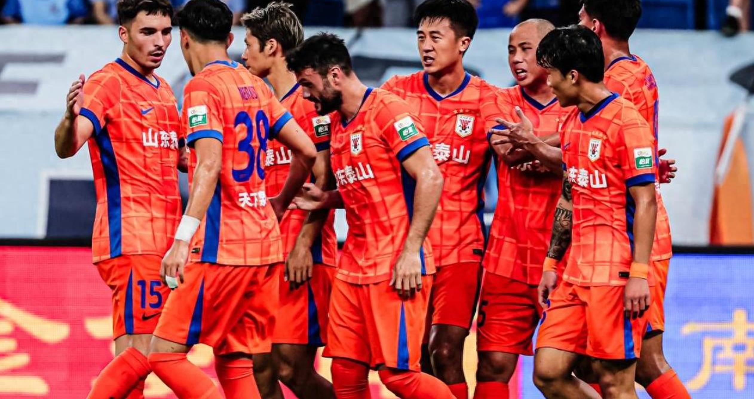 排球大奖赛上演强强对话,西城猎隼队逆转嵩山银狐队,团队配合流畅;定海神针仍在的简单介绍 排球大奖赛上演强强对话,西城猎隼队逆转嵩山银狐队,团队配合流畅;定海神针仍在的简单介绍