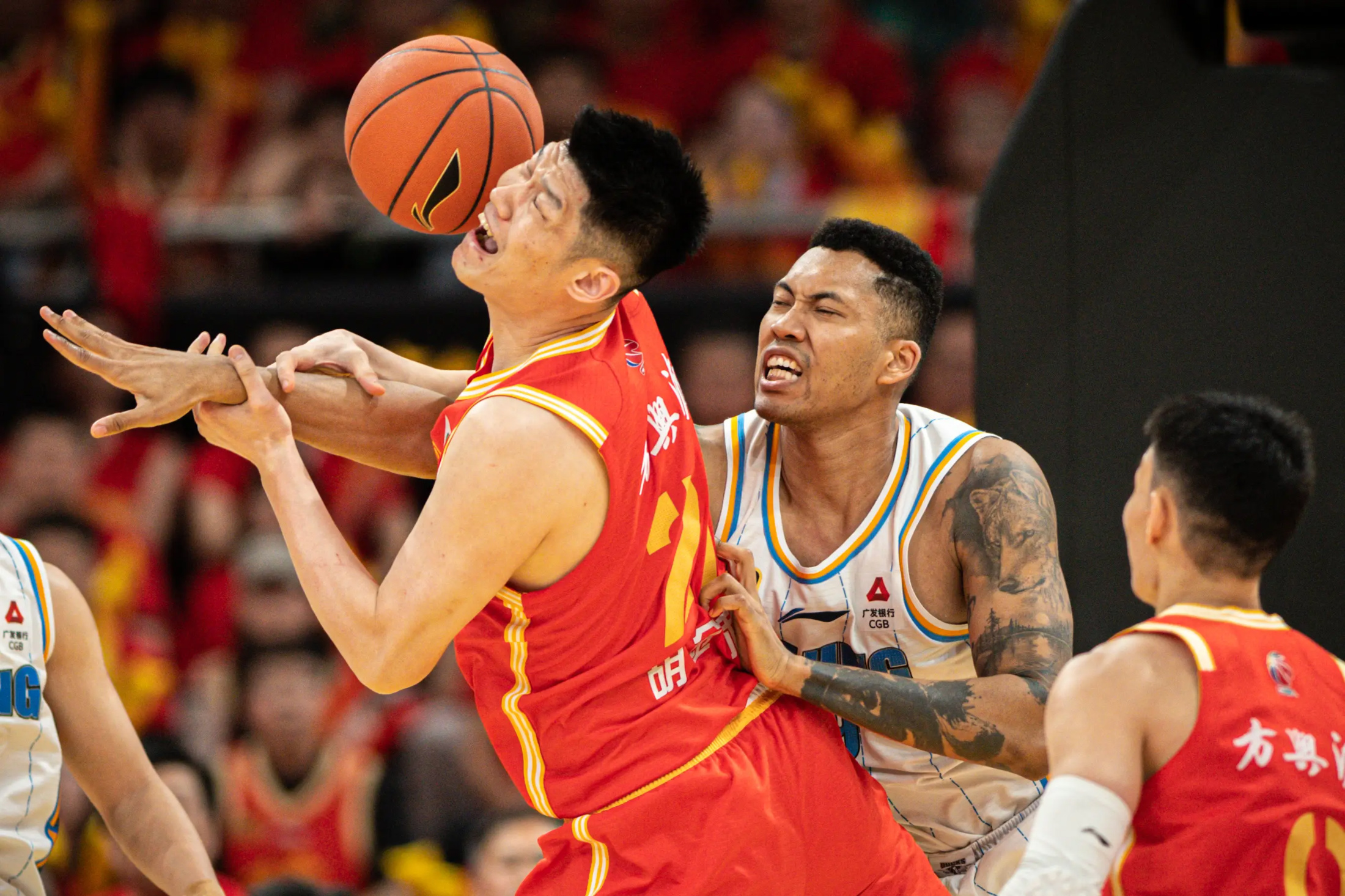 贝博-CBA季后赛倒计时；利物浦加时末段防线松动；细节引发关注；赛场秩序良好；年轻球员得到机会的简单介绍