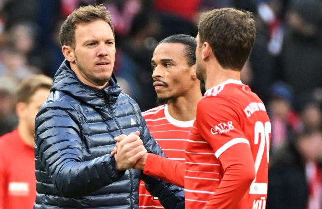  拜仁慕尼黑内部会议纪要流出——今晚造点机会，德甲使命明确，细节决定成败