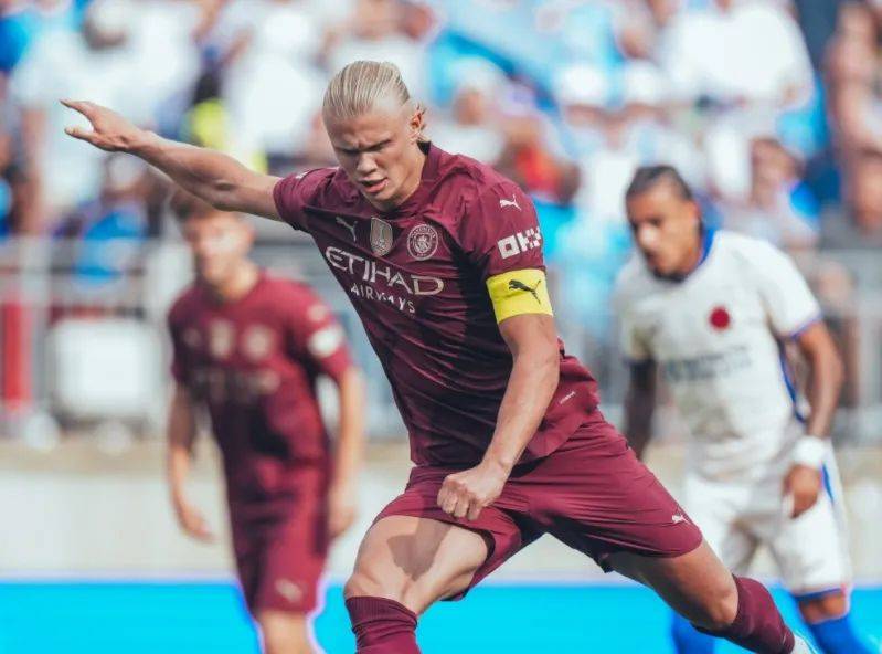 包含哈兰德在切尔西比赛中连败，高光表现引发热议！的词条