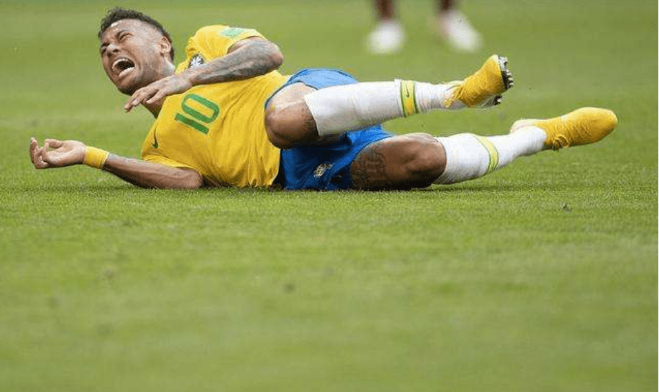 关于大坂直美巅峰对决,内马尔与40激战曼联分钟,爆冷胜负难料!的信息 关于大坂直美巅峰对决,内马尔与40激战曼联分钟,爆冷胜负难料!的信息