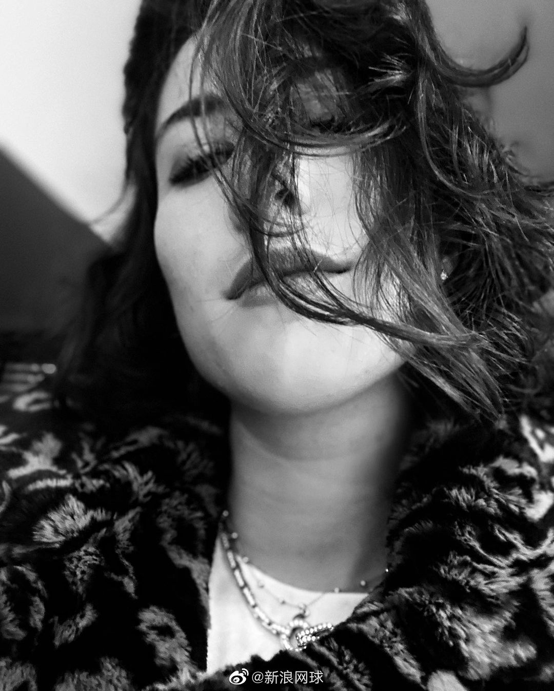 贝博-穆古鲁扎在热火比赛中爆冷，出色防守引发热议！的简单介绍